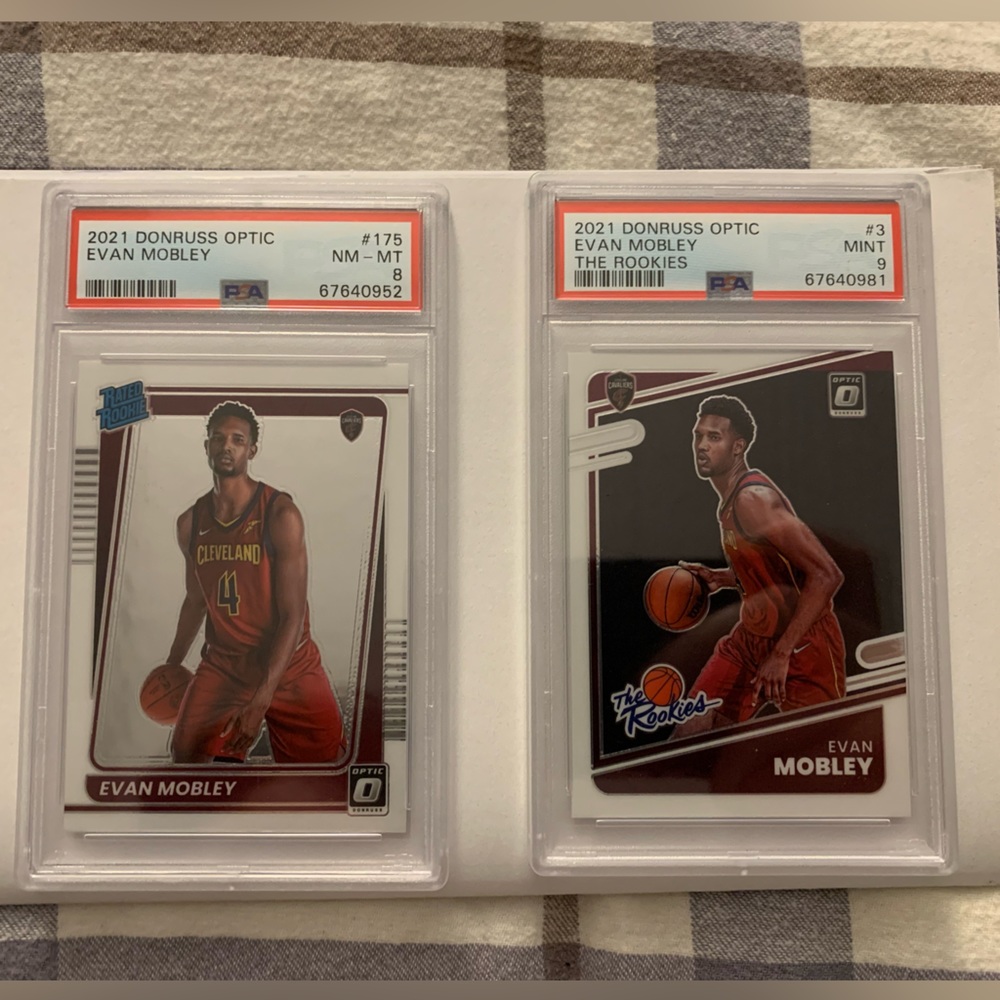 Evan Mobley PSA 8 Rookie RC & PSA 9 Rookie RC Lot